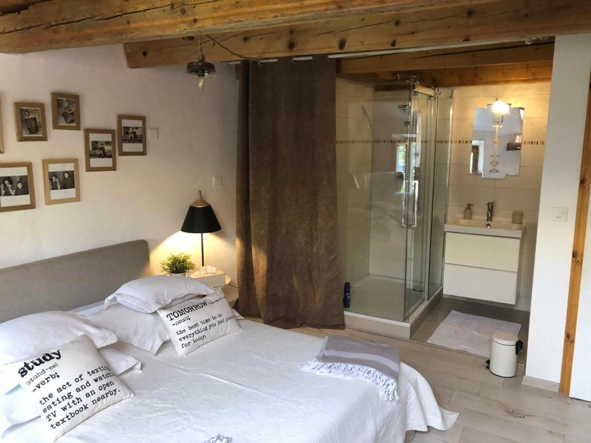 Lamaisonrouge Chambre D'Hotes Cormondreche ภายนอก รูปภาพ